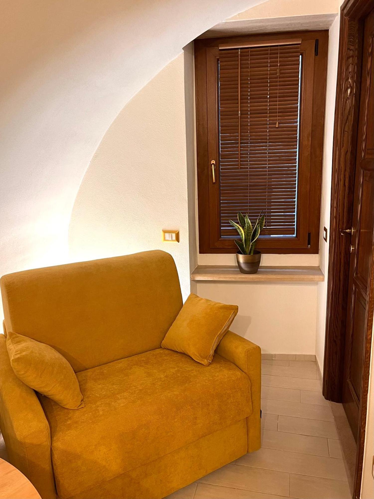 Ca' Pecina - Casa Vacanze Dolceacqua Exterior photo